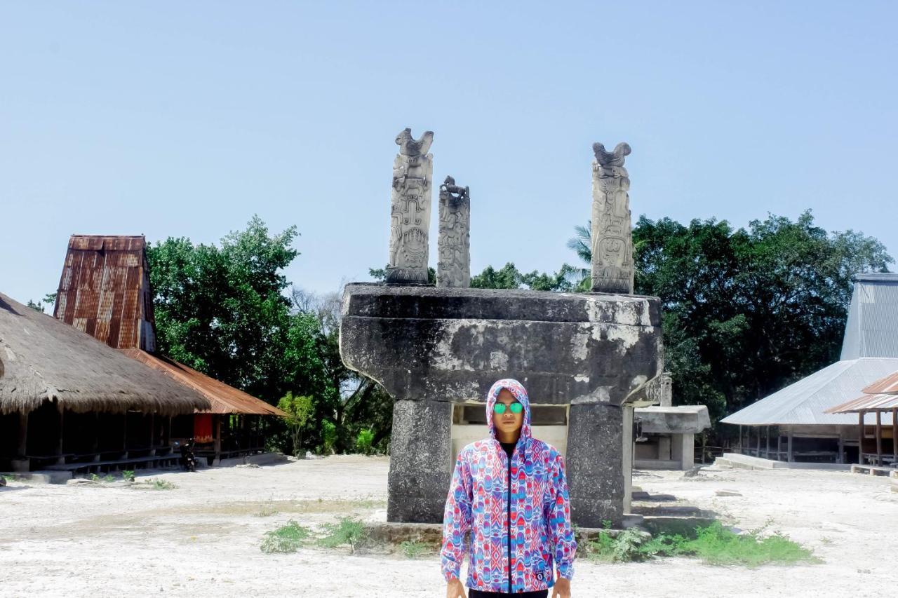 Costa Beach Resort & Club Waingapu Luaran gambar
