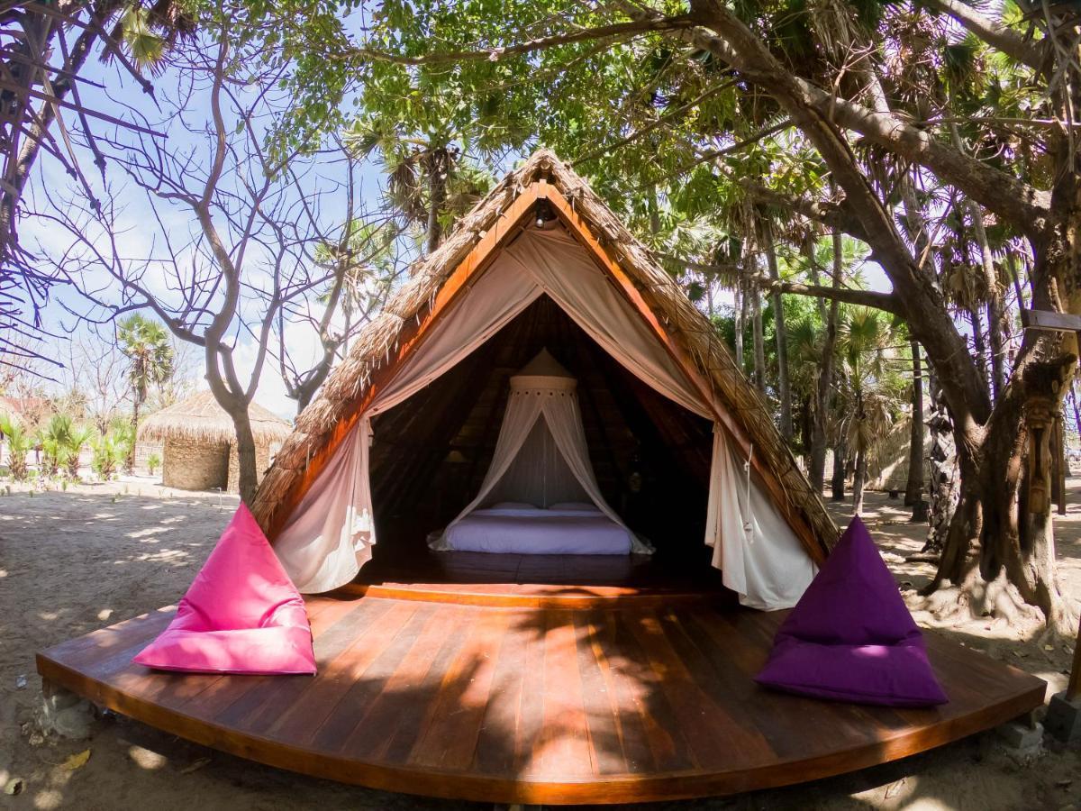 Costa Beach Resort & Club Waingapu Luaran gambar