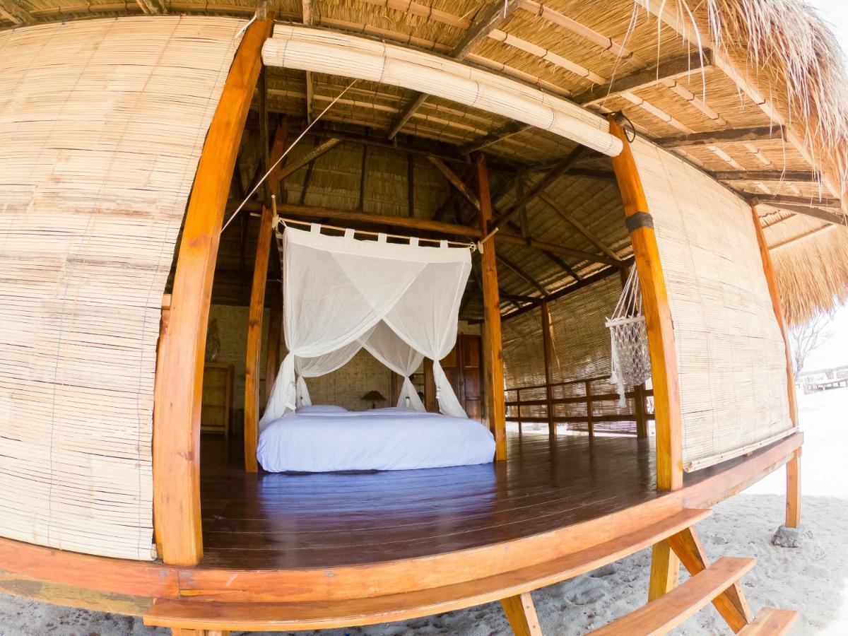 Costa Beach Resort & Club Waingapu Luaran gambar