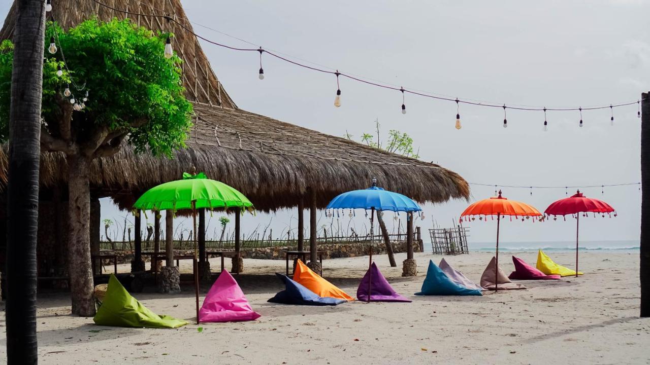 Costa Beach Resort & Club Waingapu Luaran gambar